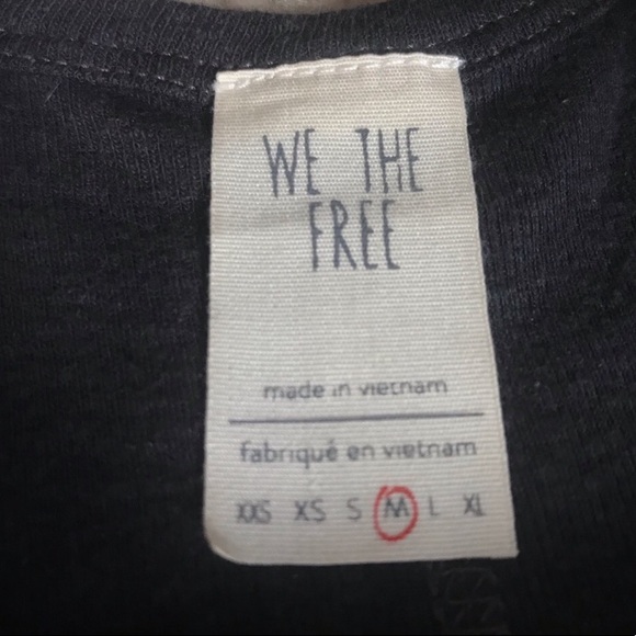 FLASH SALE! ❤️ FREE PEOPLE High Neck Gray Tank - Picture 6 of 8